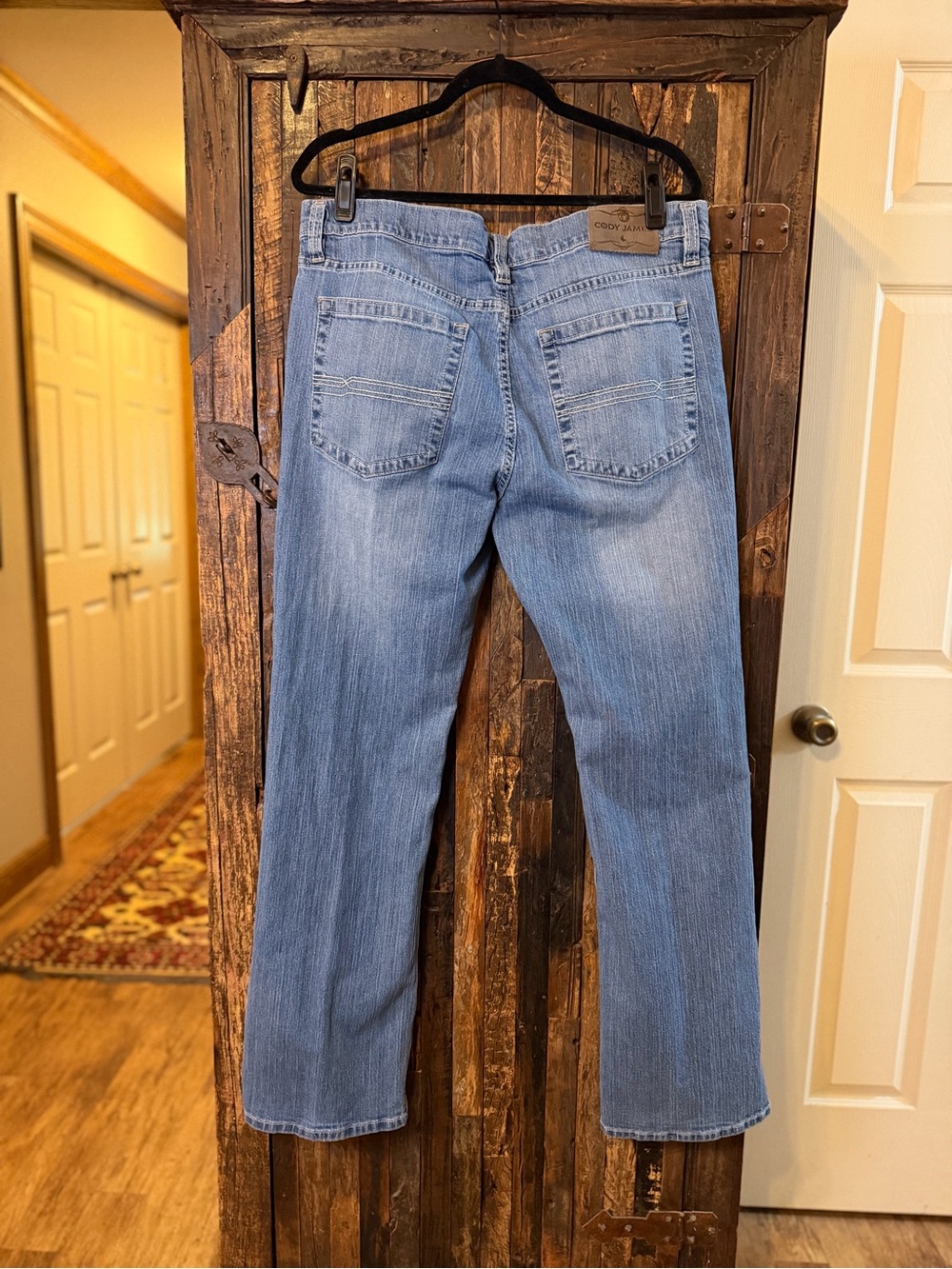 Relaxed Men's Jeans in Light Blue by Cody James